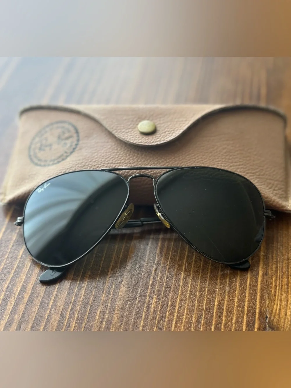 Vintage Ray-Ban B&L Aviator L2823 VUAS Black Sunglasses USA with Original Case